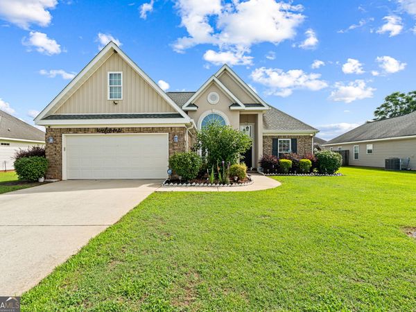 109 Gray Fox Crossing, Bonaire, GA 31005