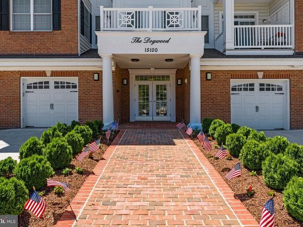 15100 HEATHER MILL LANE, Unit 304, HAYMARKET, VA 20169