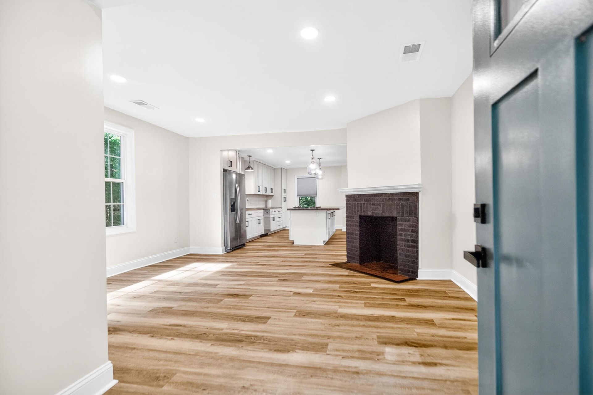 516 Dodge Lane Photo 8