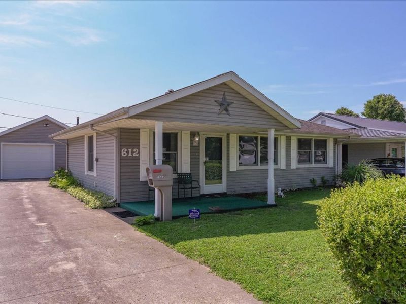 612 Walnut Street, Waverly, OH 45690 Photo 2