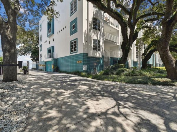 4950 BAYSHORE BOULEVARD, Unit 30, TAMPA, FL 33611