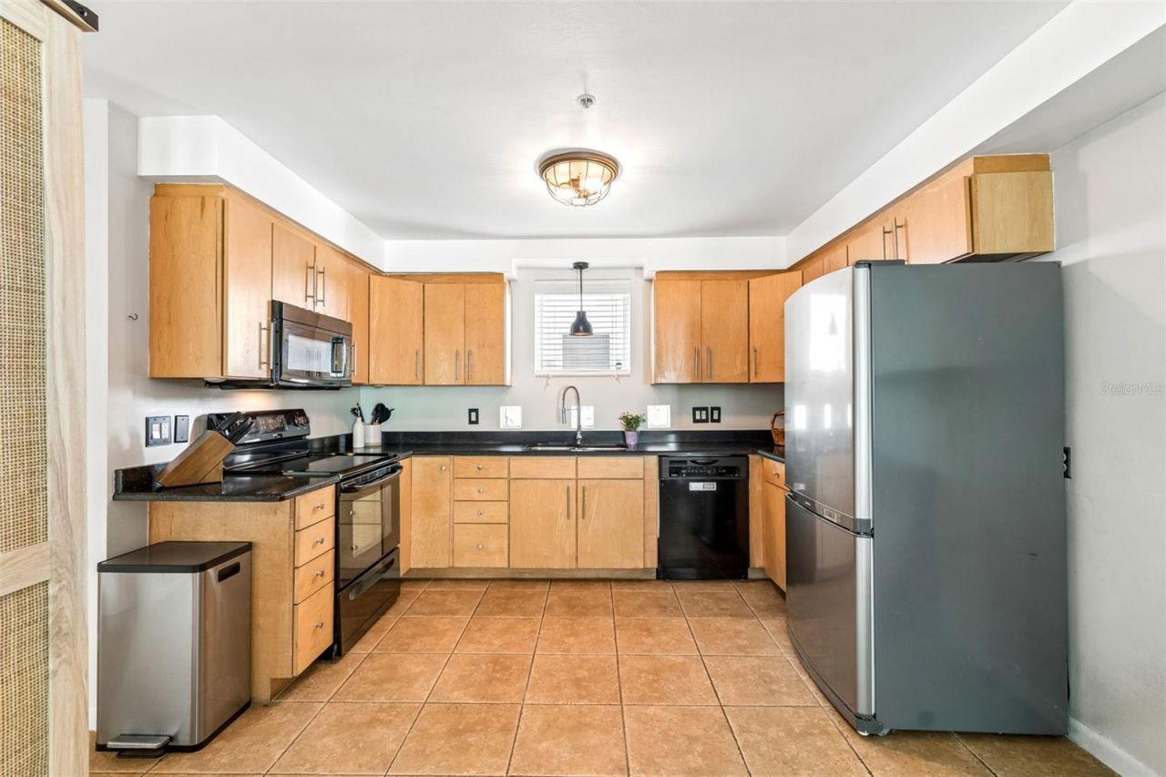 4950 Bayshore Boulevard, Unit 30, Tampa, FL 33611 Photo