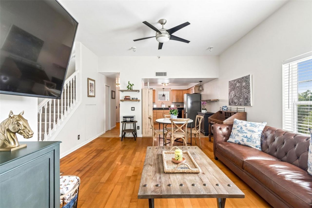 4950 Bayshore Boulevard, Unit 30, Tampa, FL 33611 Photo