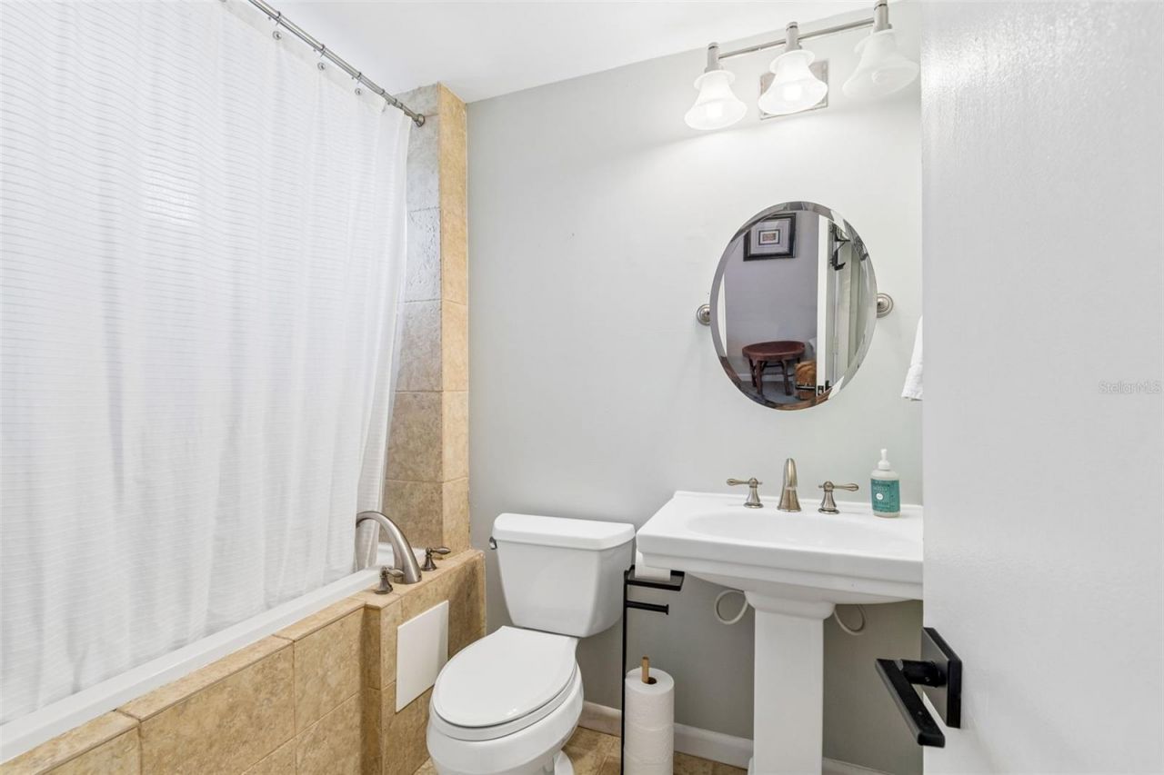 4950 Bayshore Boulevard, Unit 30, Tampa, FL 33611 Photo