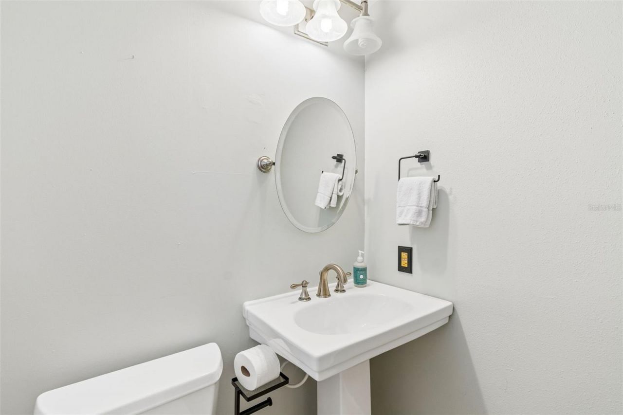 4950 Bayshore Boulevard, Unit 30, Tampa, FL 33611 Photo