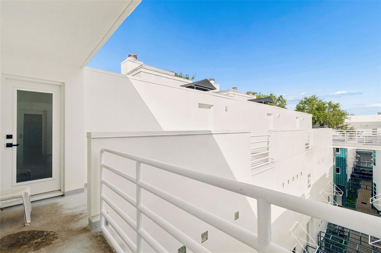 4950 Bayshore Boulevard, Unit 30, Tampa, FL 33611 Photo