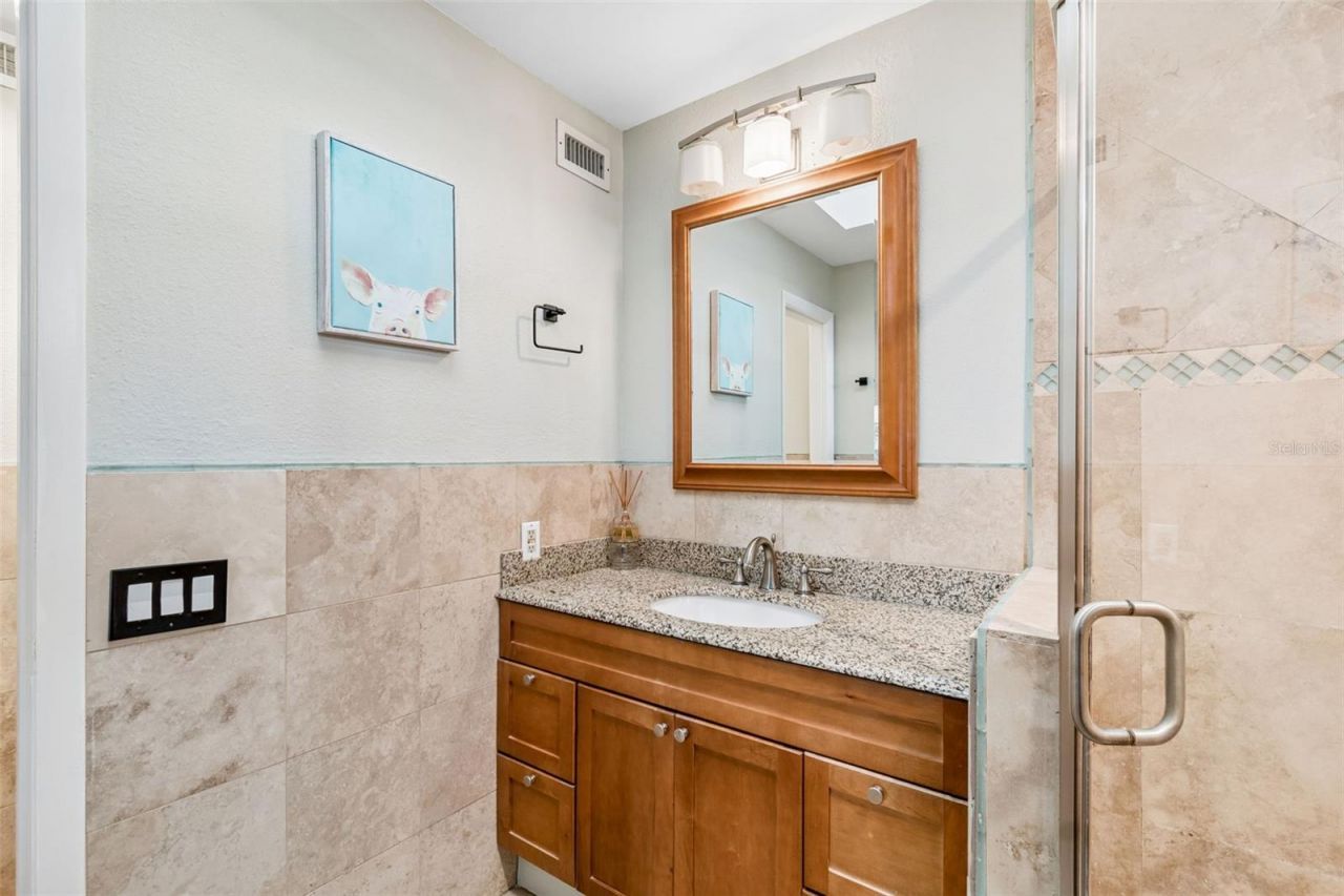 4950 Bayshore Boulevard, Unit 30, Tampa, FL 33611 Photo