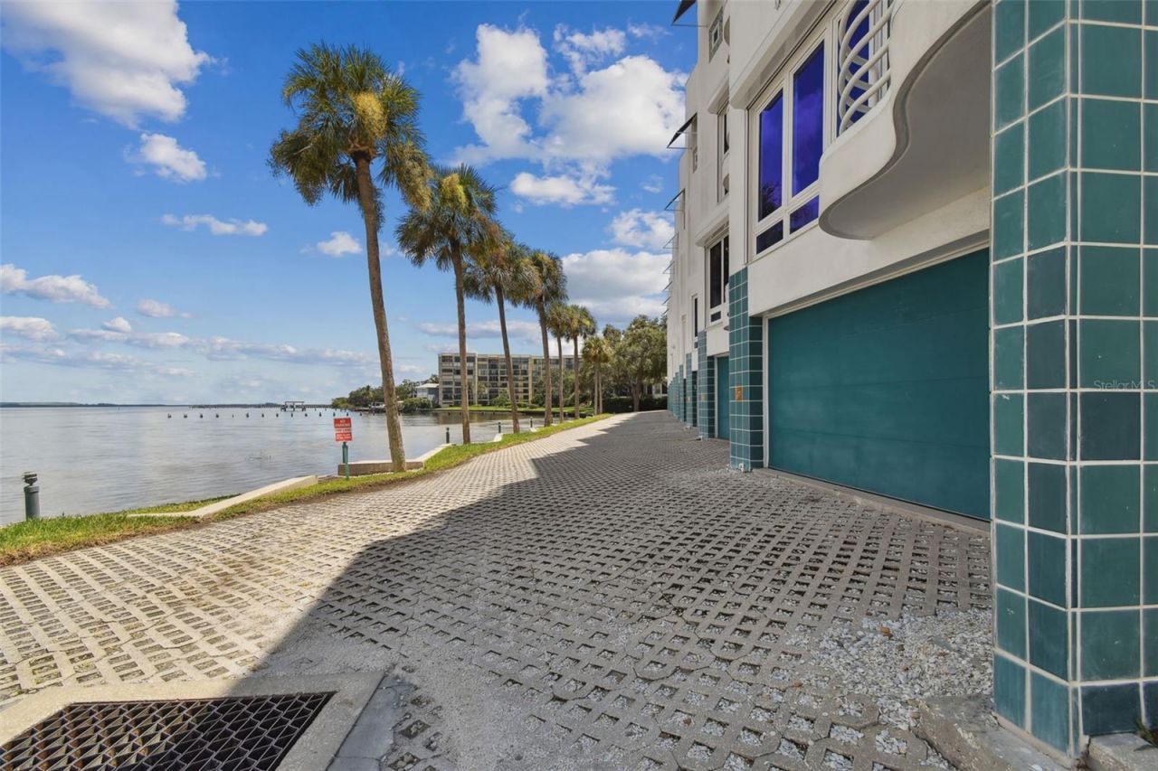 4950 Bayshore Boulevard, Unit 30, Tampa, FL 33611 Photo