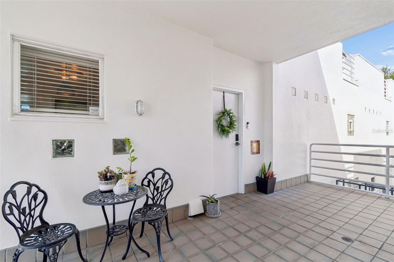 4950 Bayshore Boulevard, Unit 30, Tampa, FL 33611 Photo