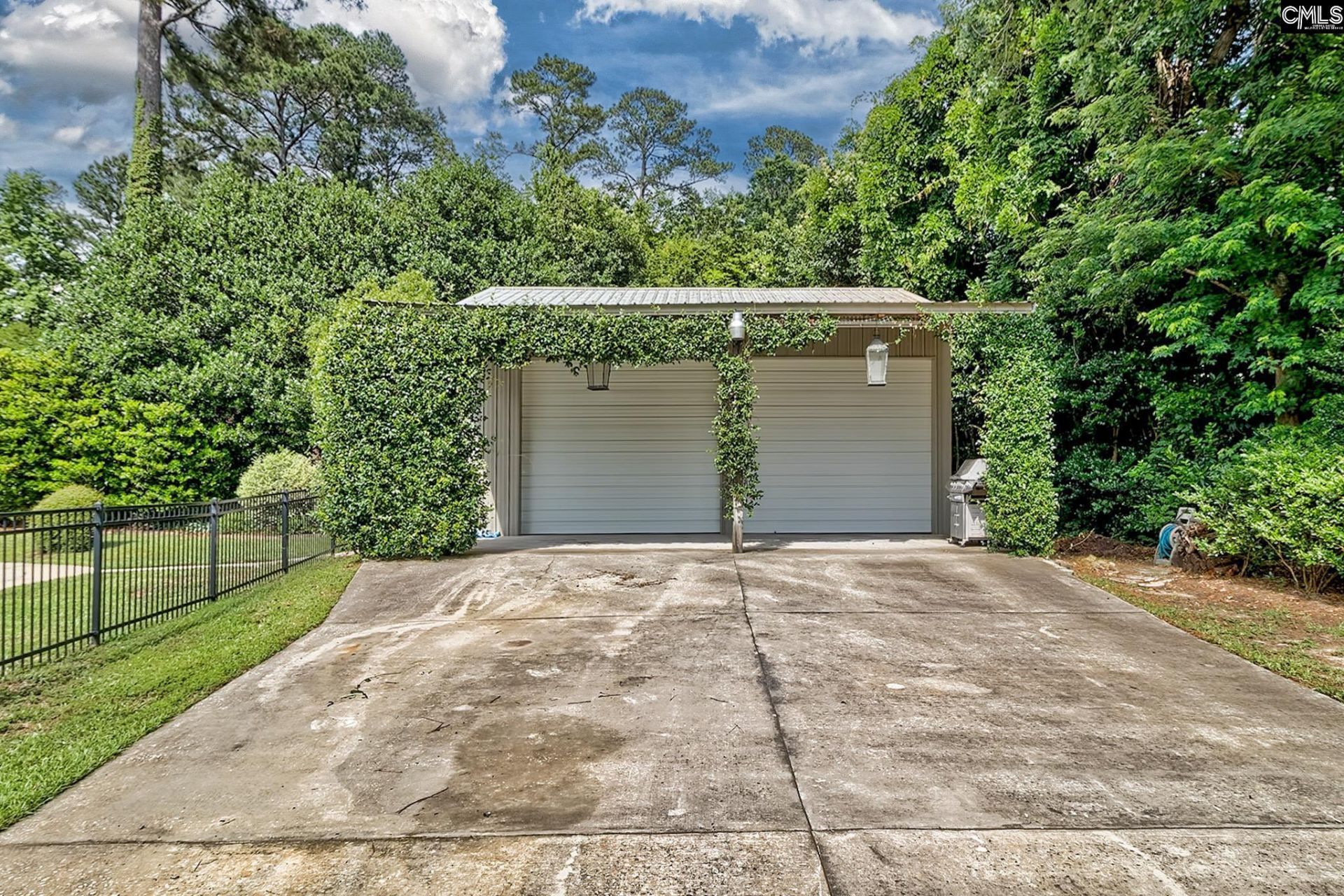 117 Middlebrook Drive  Photo 6