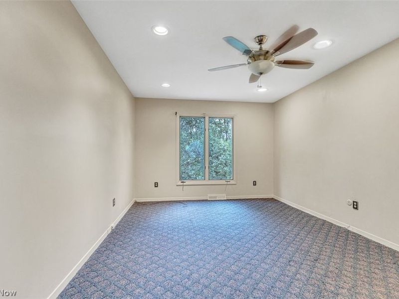29399 Orangewood Drive, Orange, OH 44122 Photo 31
