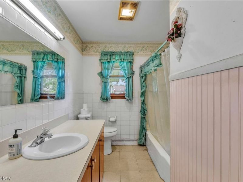 146 East Street, Wellington, OH 44090 Photo 14