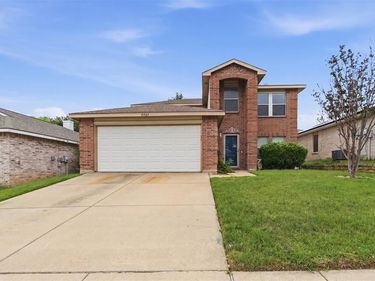 5421 Lansdowne Avenue, Fort Worth, TX 76135