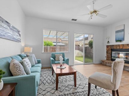 10233 Stathos Dr, Elk Grove, CA 95757 Photo