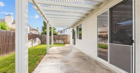 10233 Stathos Dr, Elk Grove, CA 95757 Photo