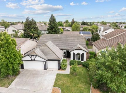 10233 Stathos Dr, Elk Grove, CA 95757 Photo