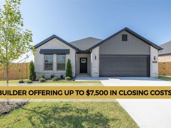 1301 NW 15th Avenue, Highfill, AR 72734