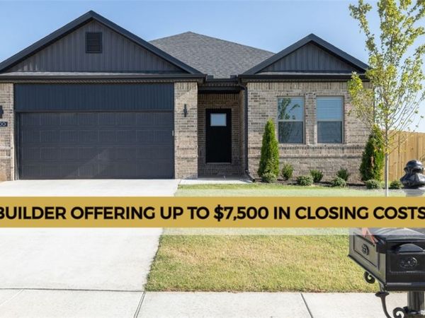 1300 NW 15th Avenue, Highfill, AR 72734
