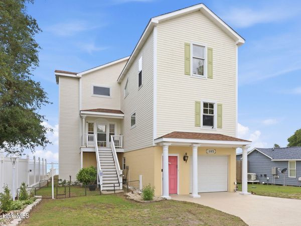 103 Waterfront Avenue, Newport, NC 28570