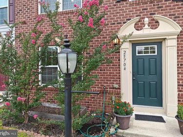 25704 SPRING RACE TERRACE , ALDIE, VA 20105