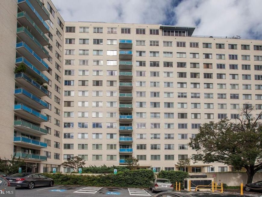 10201 Grosvenor Place , Unit 1424, Rockville, MD 20852 Main Photo