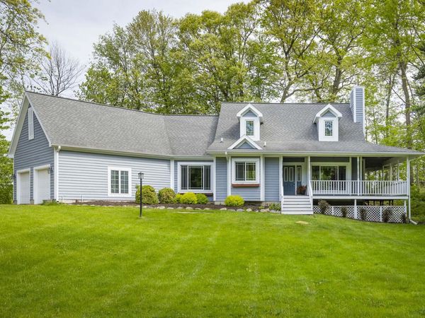 7799 Abby Lane Lane SE, Caledonia, MI 49316