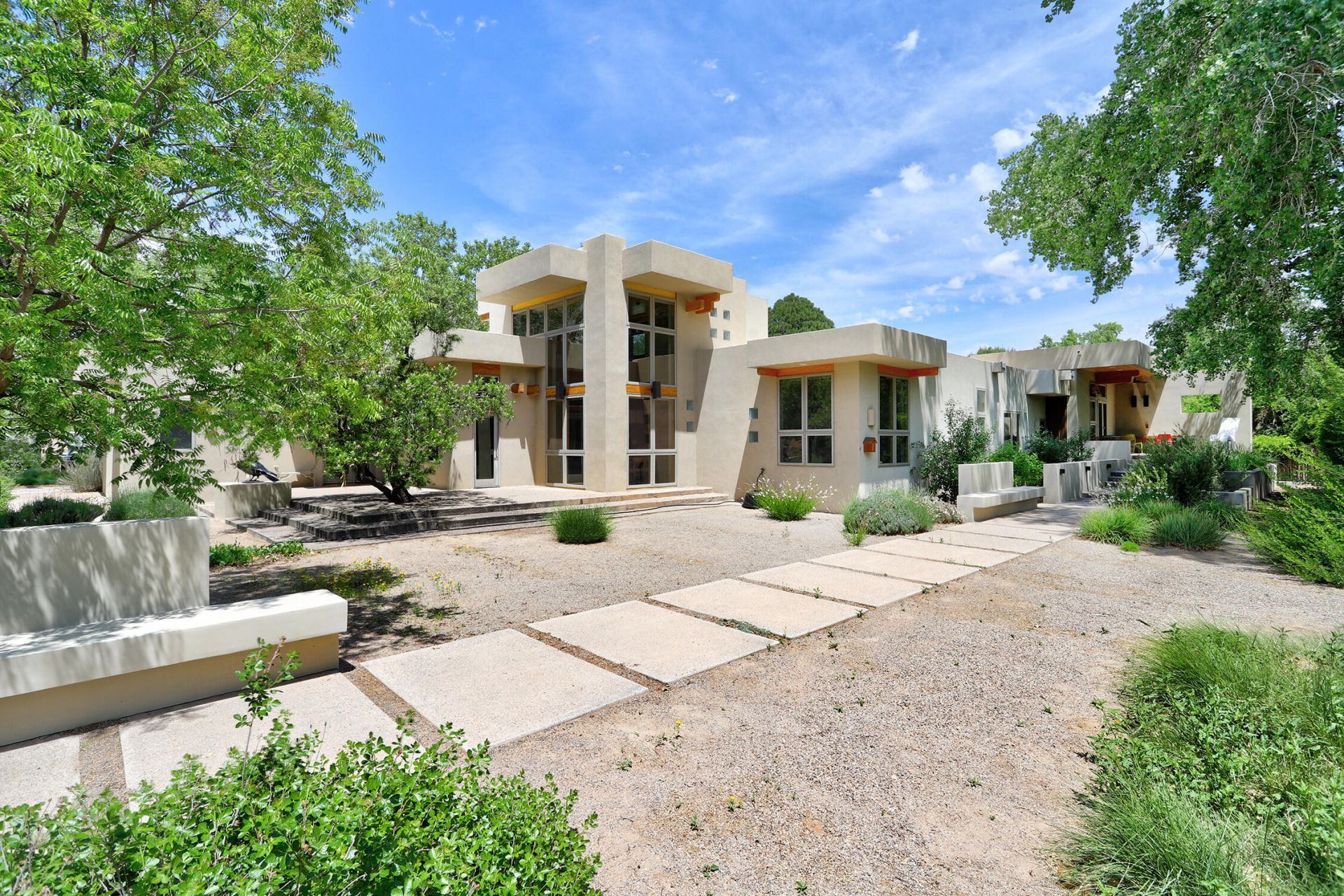 2535 Elfego Place Nw, Albuquerque, NM 87107 Main Photo