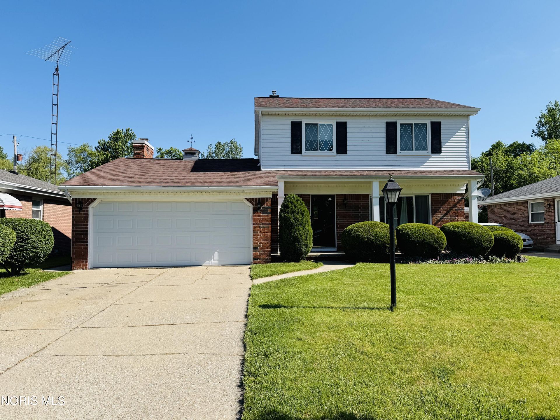 546 Coeli Drive, Toledo, OH 43612 Main Photo