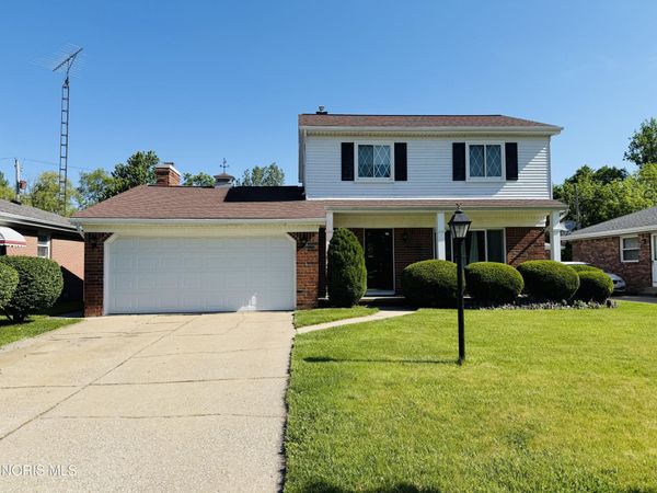 546 Coeli Drive , Toledo, OH 43612