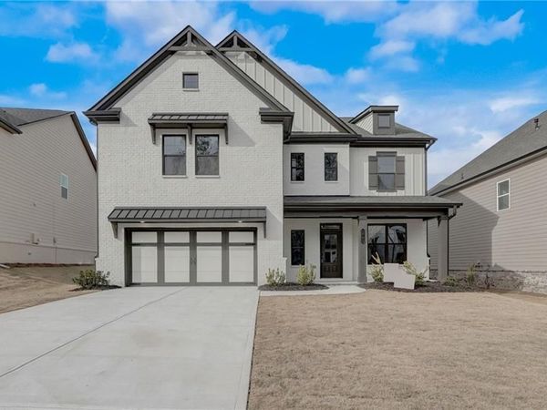1762 Dover Creek Lane , Lawrenceville, GA 30045