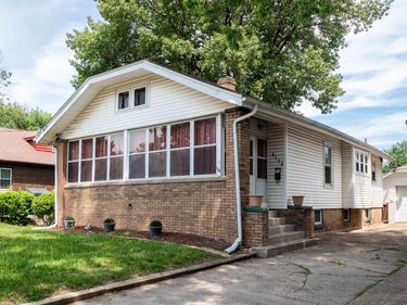2123 W KELLOGG Avenue, West Peoria, IL 61604