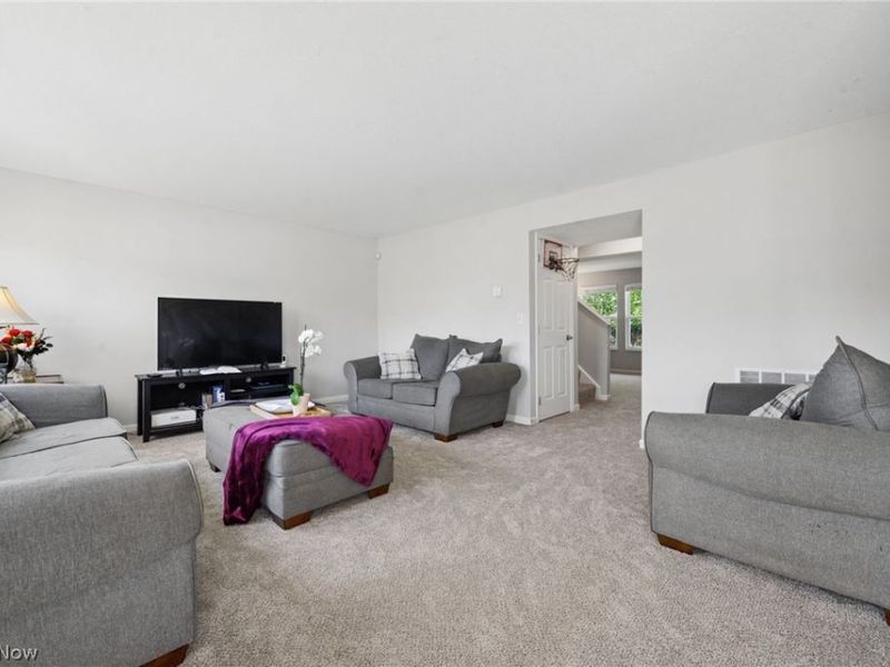 7557 Witch Hazel Drive, Canal Winchester, OH 43110 Photo 11