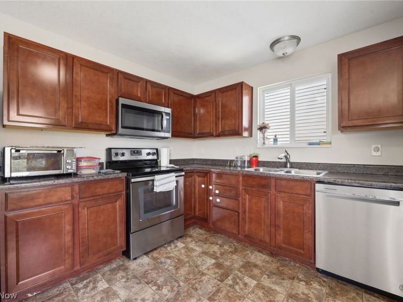 7557 Witch Hazel Drive, Canal Winchester, OH 43110 Photo 14