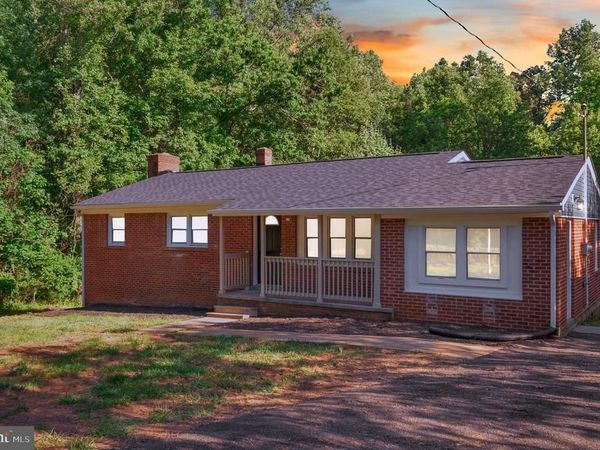 15402 REVA ROAD , REVA, VA 22735