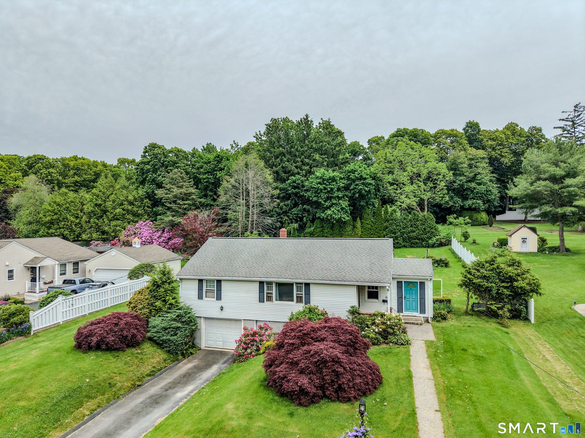 6 Fairview Ave, Ellington, CT 06029 Main Photo