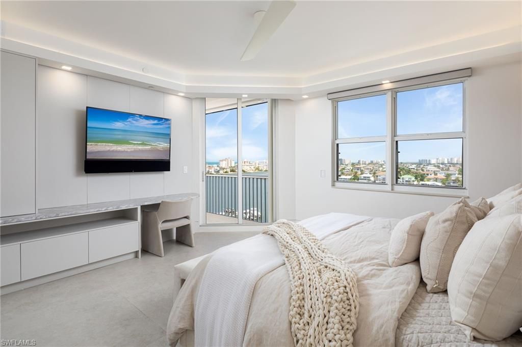 410 Flagship Dr , Unit 903, Naples, FL 34108 Photo
