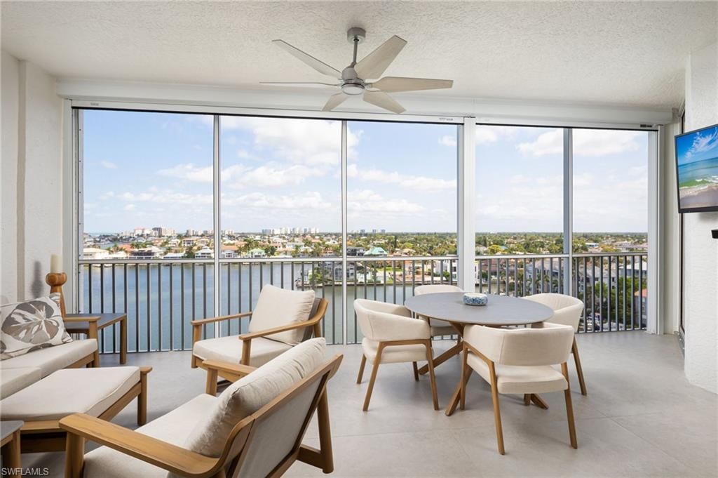 410 Flagship Dr , Unit 903, Naples, FL 34108 Photo
