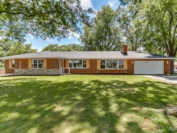 11640 Bellefontaine Road , Bellefontaine Nghbrs, MO 63138