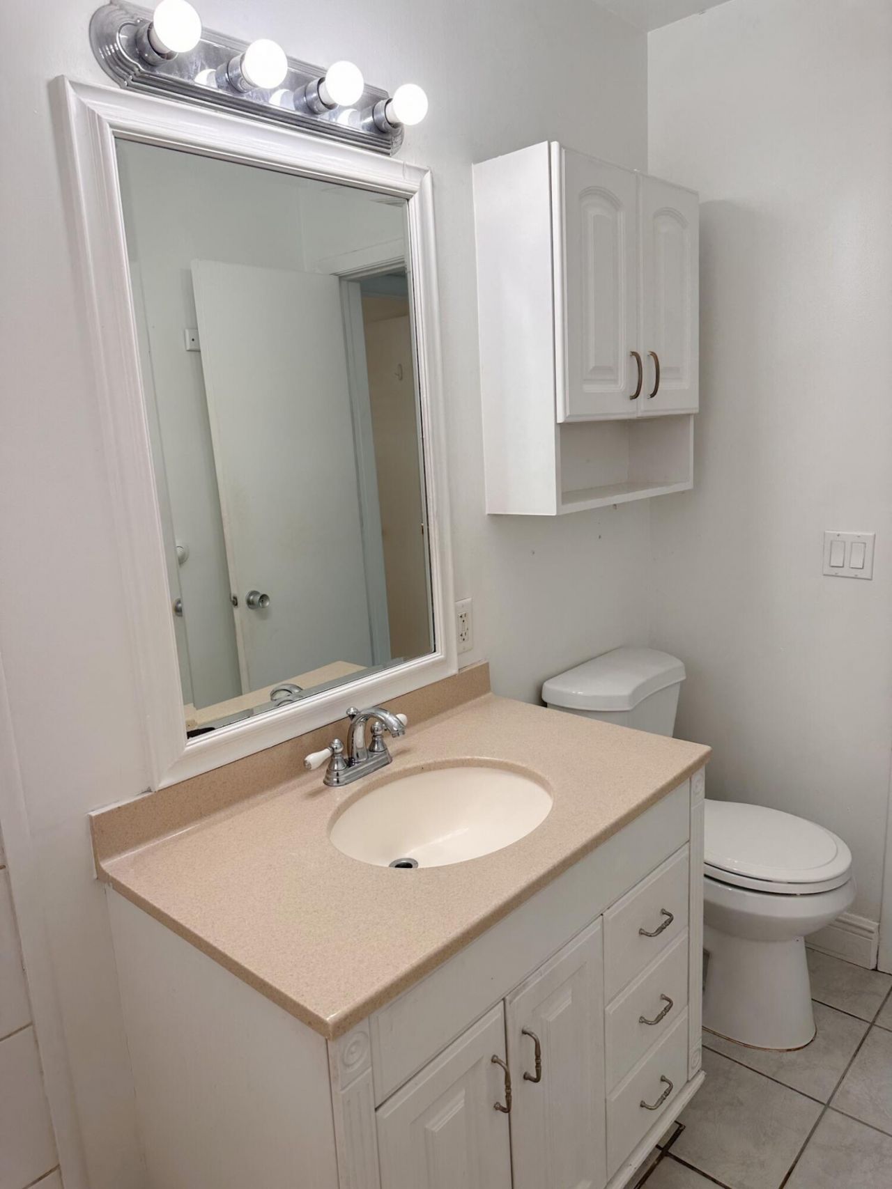 100 NW 52nd Street, Fort Lauderdale, FL 33309 Photo
