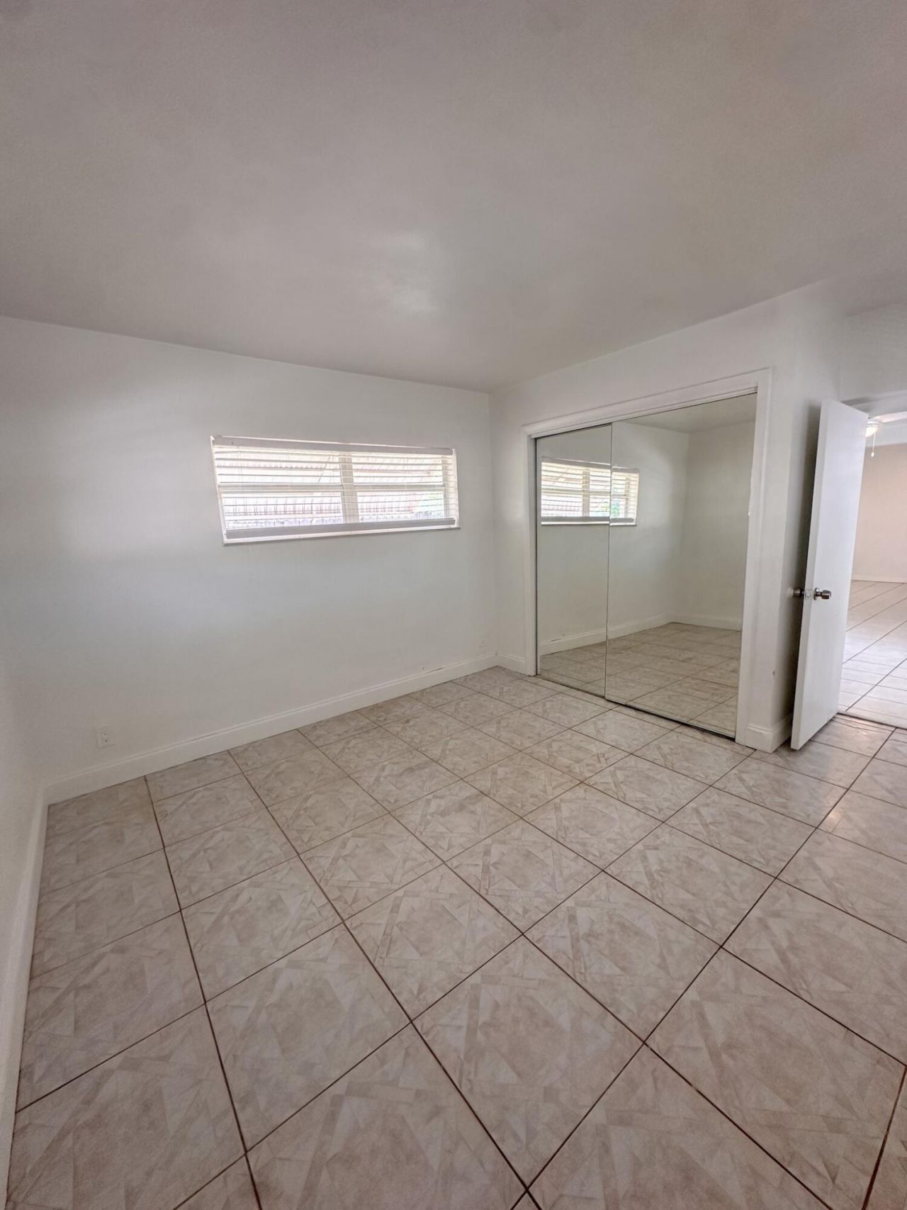 100 NW 52nd Street, Fort Lauderdale, FL 33309 Photo