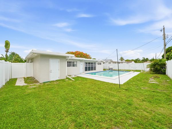7000 Hope Street, Hollywood, FL 33024
