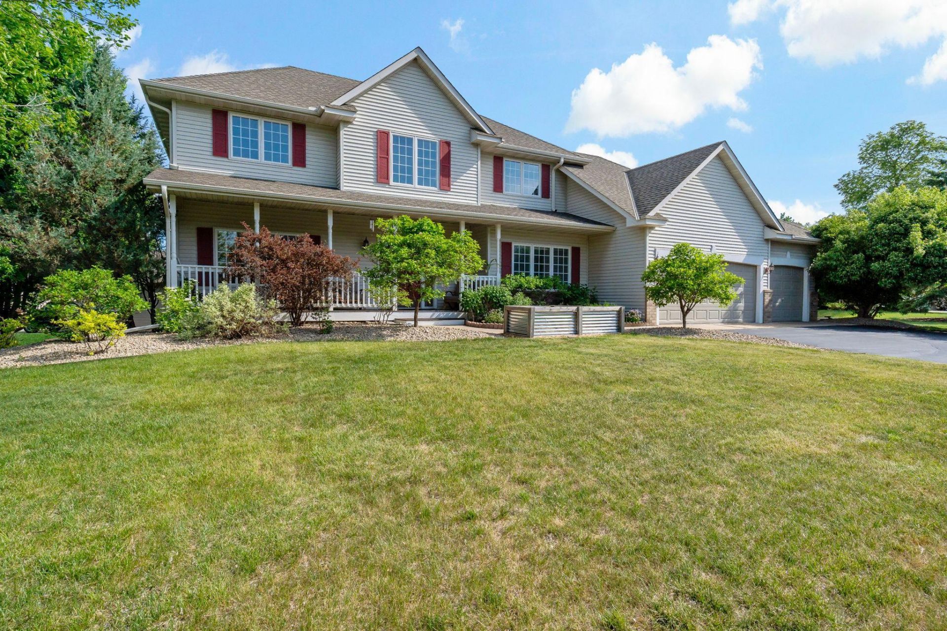 12641 Dutch Court , Apple Valley, MN 55124