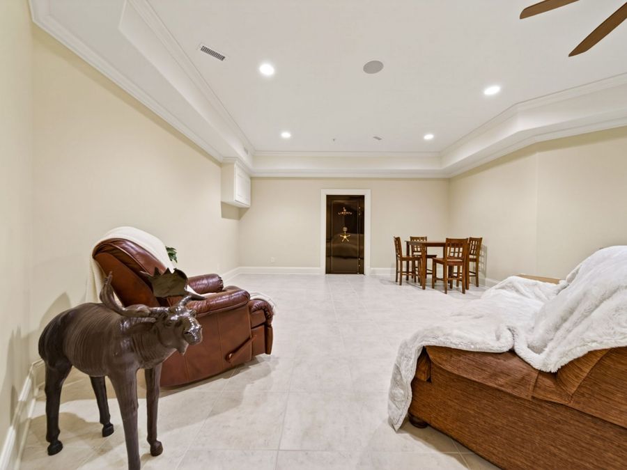 Property Image 73