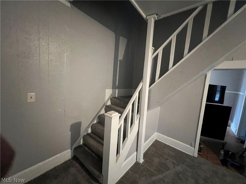 1409 Curtis Street, Akron, OH 44301 Photo 3