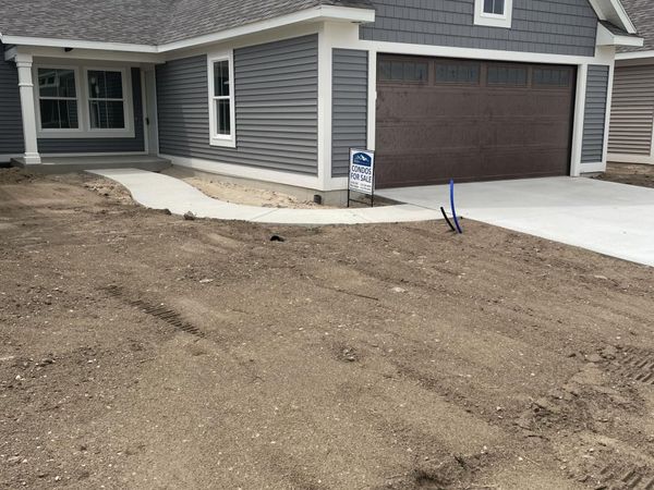1042 Bellview Meadow Drive SW, Byron Center, MI 49315