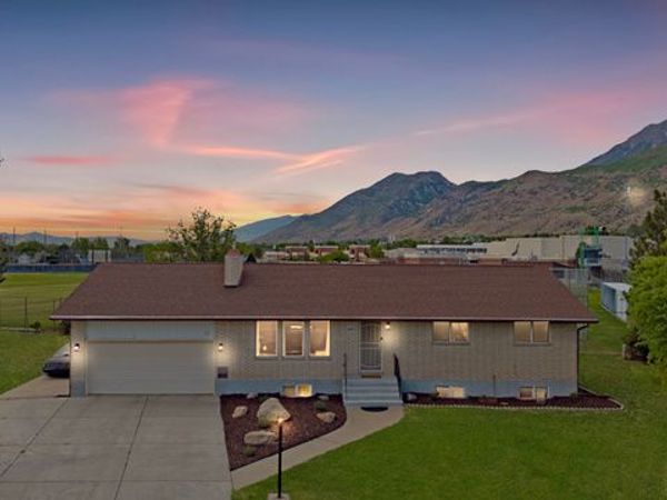 1228 N GILBERT CIR, Orem, UT 84057