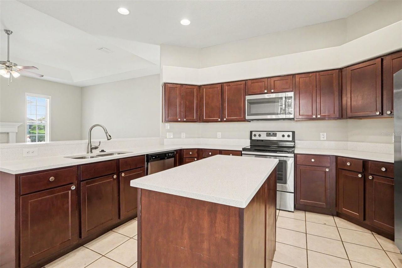 5535 Summerland Hills Drive, Lakeland, FL 33812 Photo