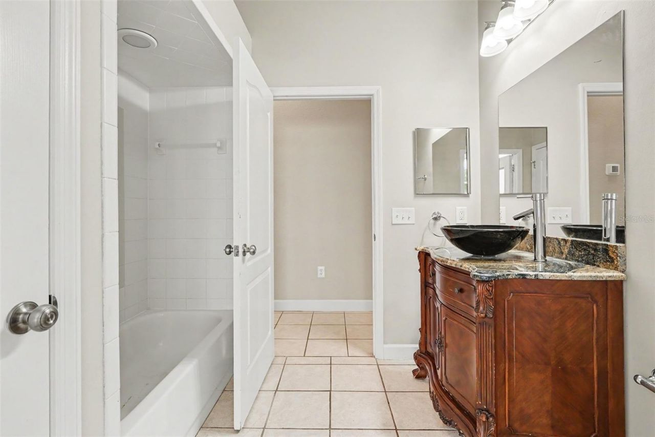 5535 Summerland Hills Drive, Lakeland, FL 33812 Photo
