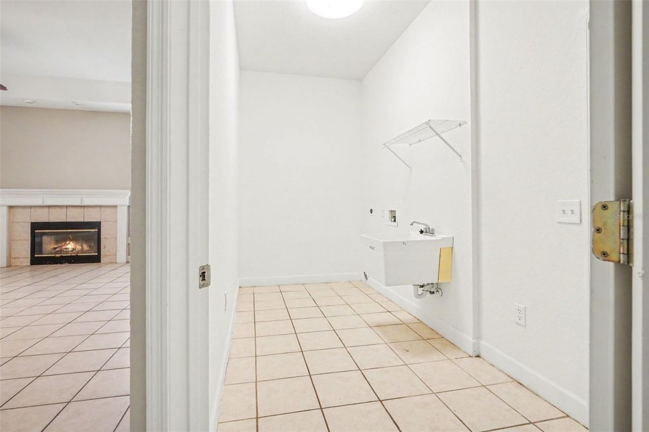 5535 Summerland Hills Drive, Lakeland, FL 33812 Photo