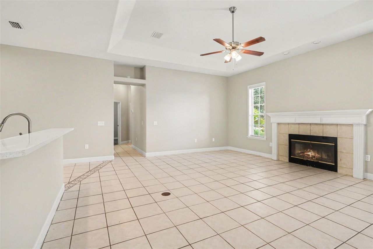 5535 Summerland Hills Drive, Lakeland, FL 33812 Photo